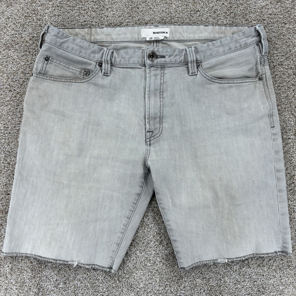 Burton Hui Zhou Jean Short Mens 36 Light Gray Stretch Denim Snowboard Skate Jort